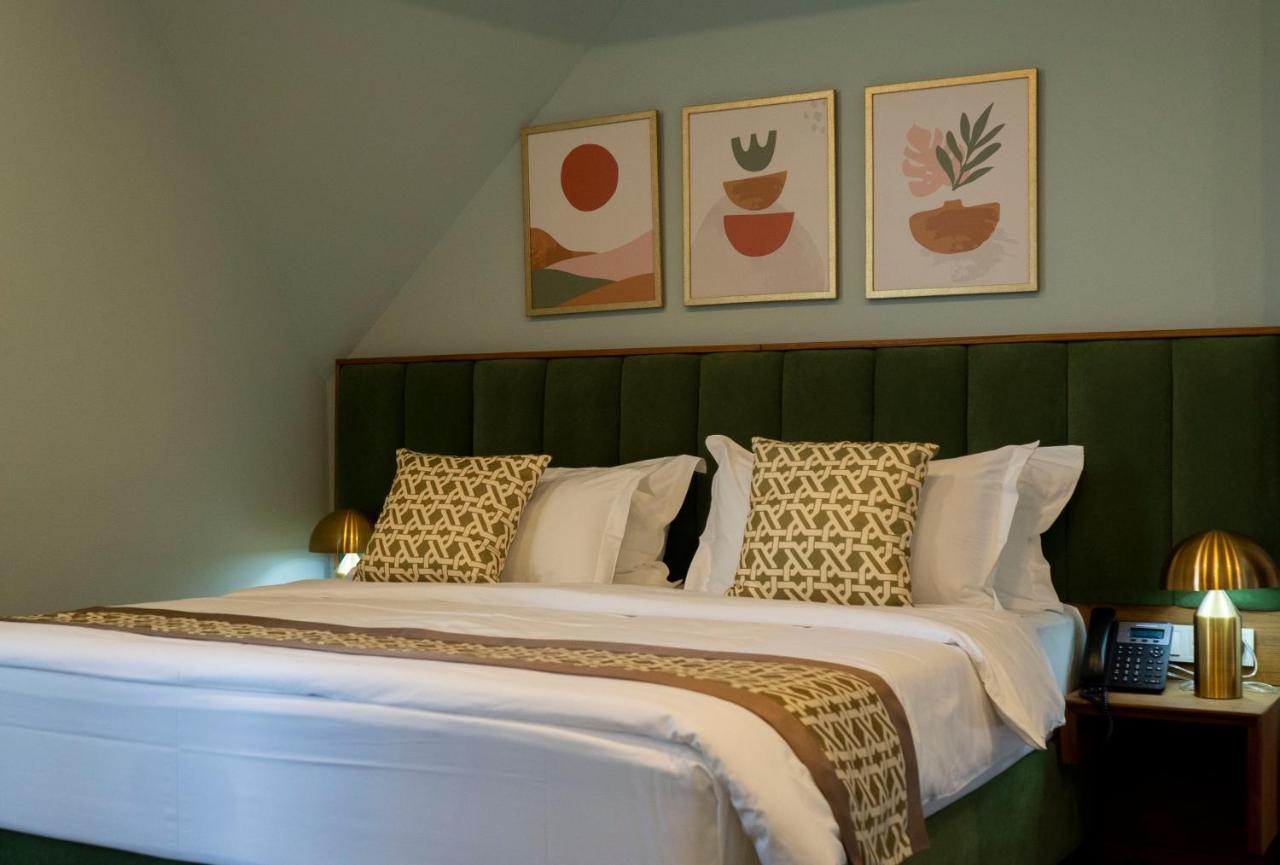 Grand Opera Hotel 쿠타이시 외부 사진