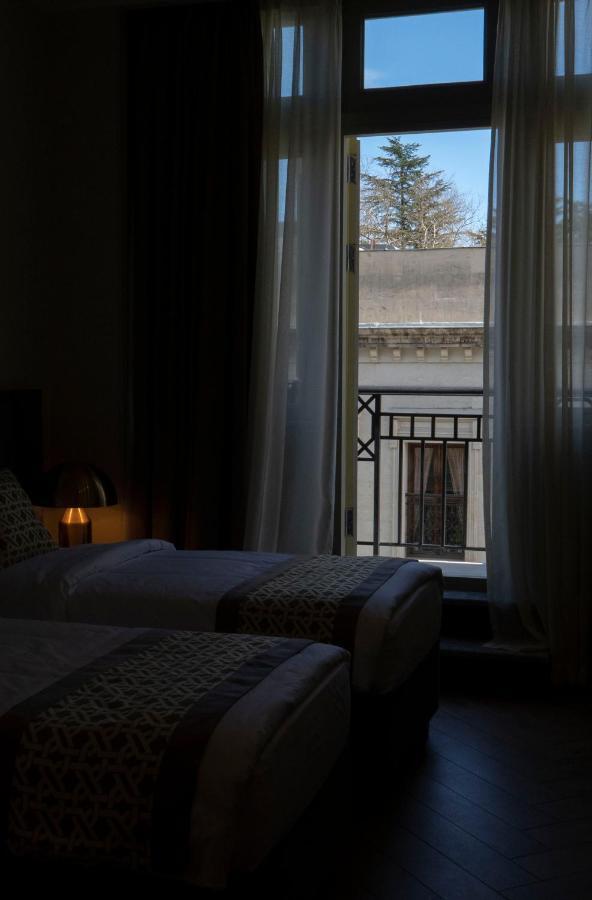 Grand Opera Hotel 쿠타이시 외부 사진