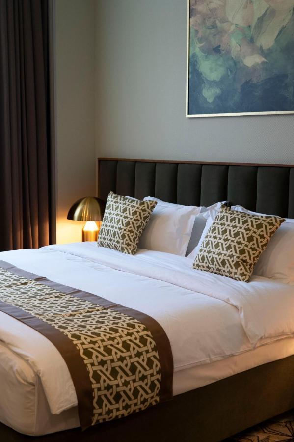 Grand Opera Hotel 쿠타이시 외부 사진