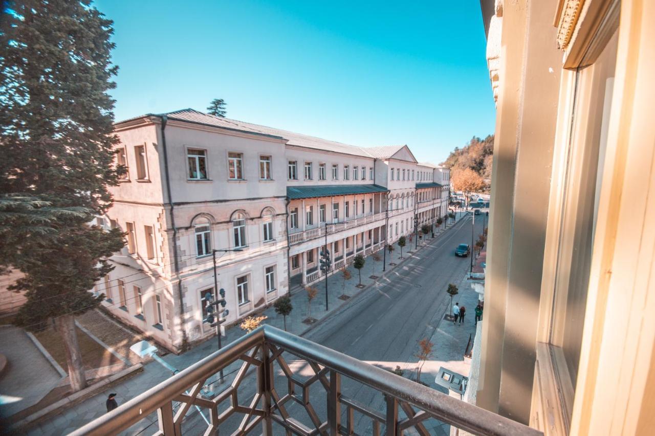 Grand Opera Hotel 쿠타이시 외부 사진