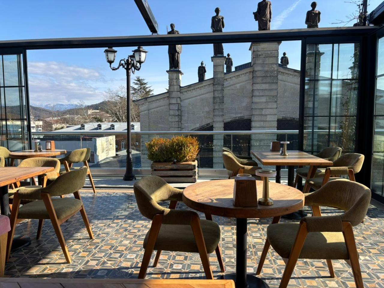 Grand Opera Hotel 쿠타이시 외부 사진